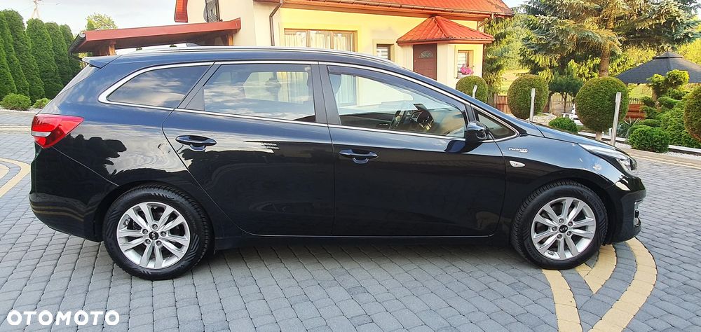 Kia Ceed 1.6 GDI Platinum Edition - 12