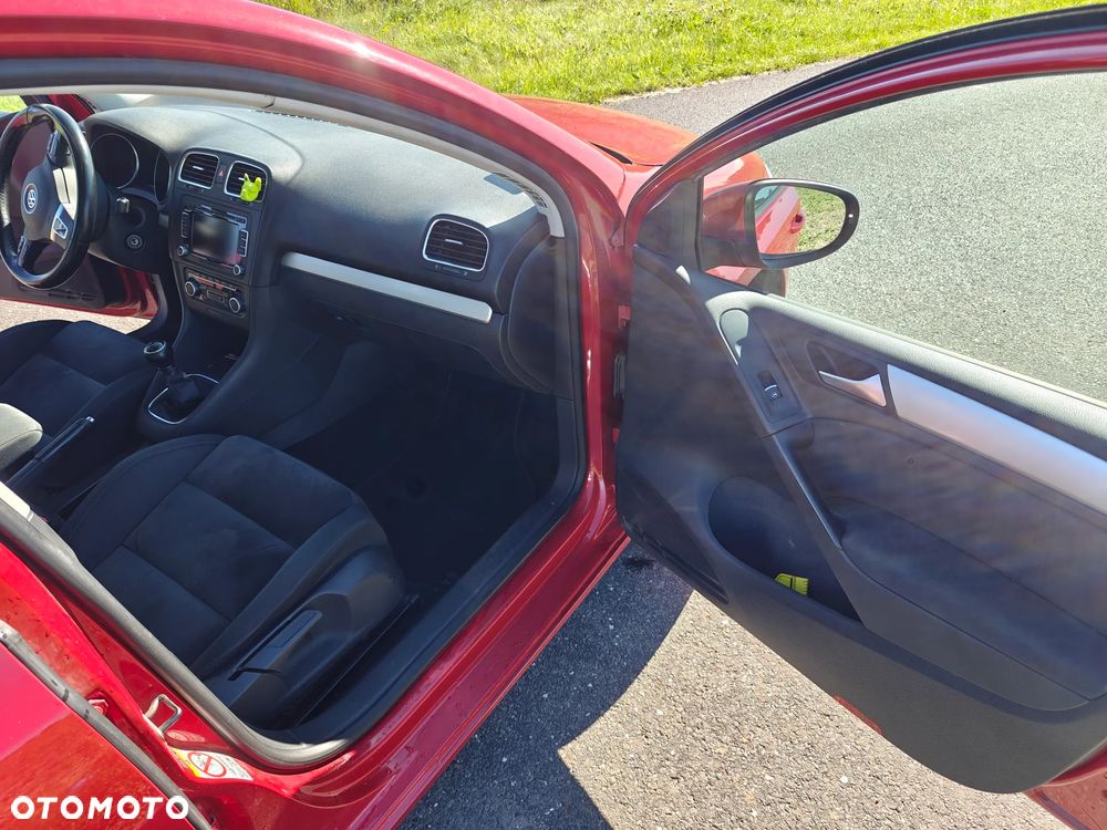 Volkswagen Golf - 12