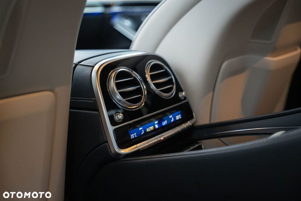 Mercedes-Benz Klasa S 560 4-Matic L 9G-TRONIC - 9