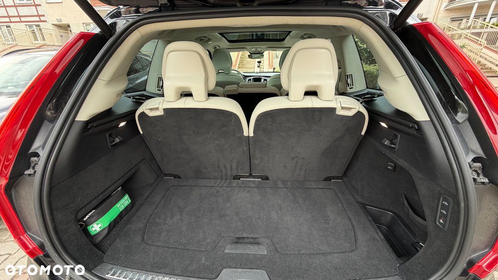 Volvo XC 90 B5 D AWD Ultimate Bright 7os - 17