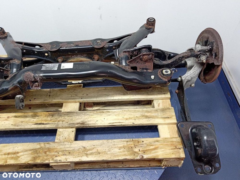 SKODA SUPERB III BELKA WÓZEK ZAWIESZENIA TYŁ 4X4 5Q0505235J - 3