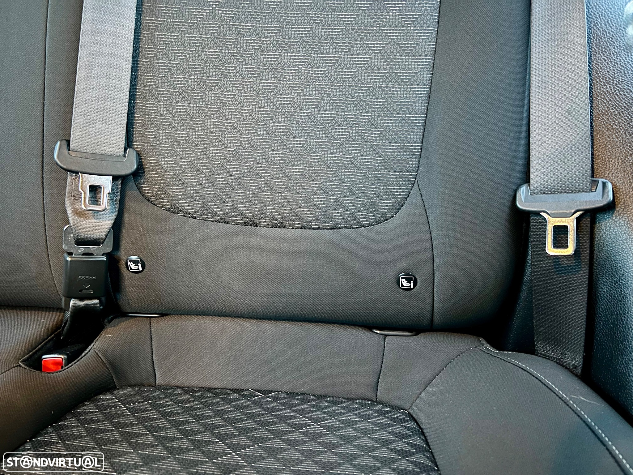 Kia Rio - 10