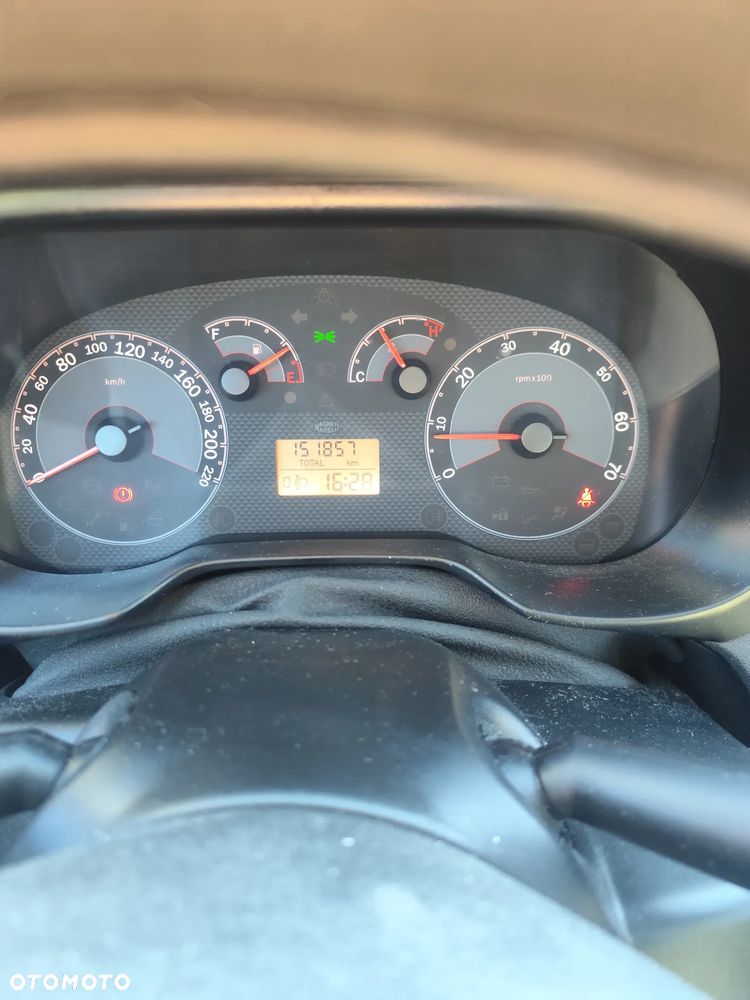 Fiat Linea 1.4 Dynamic - 5