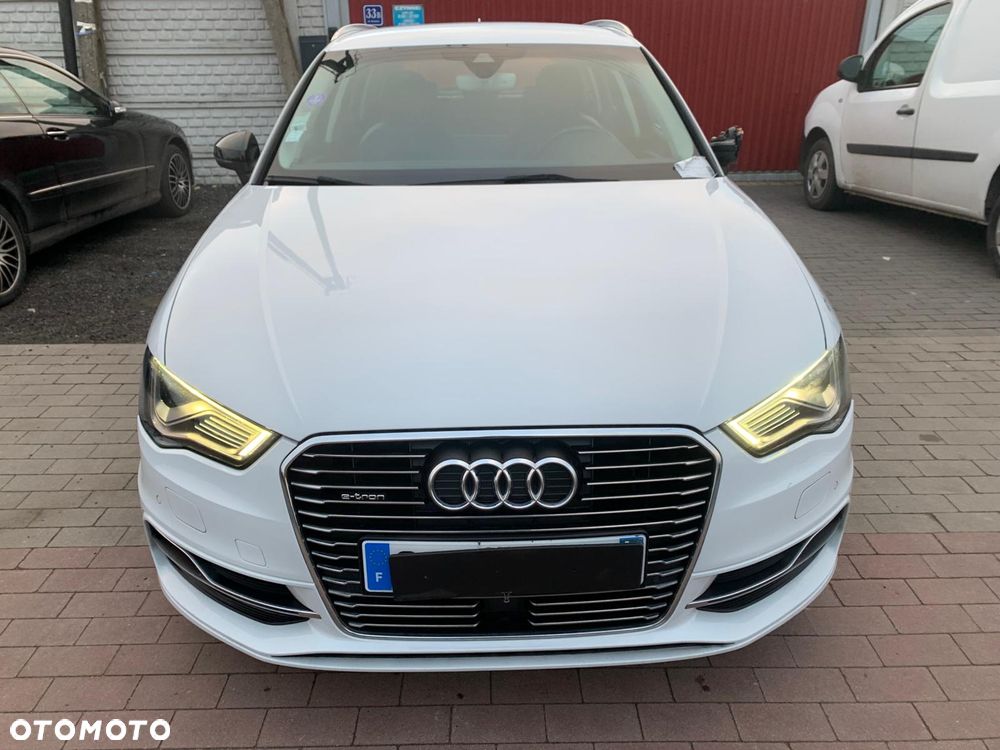 Audi A3 Sportback - 3