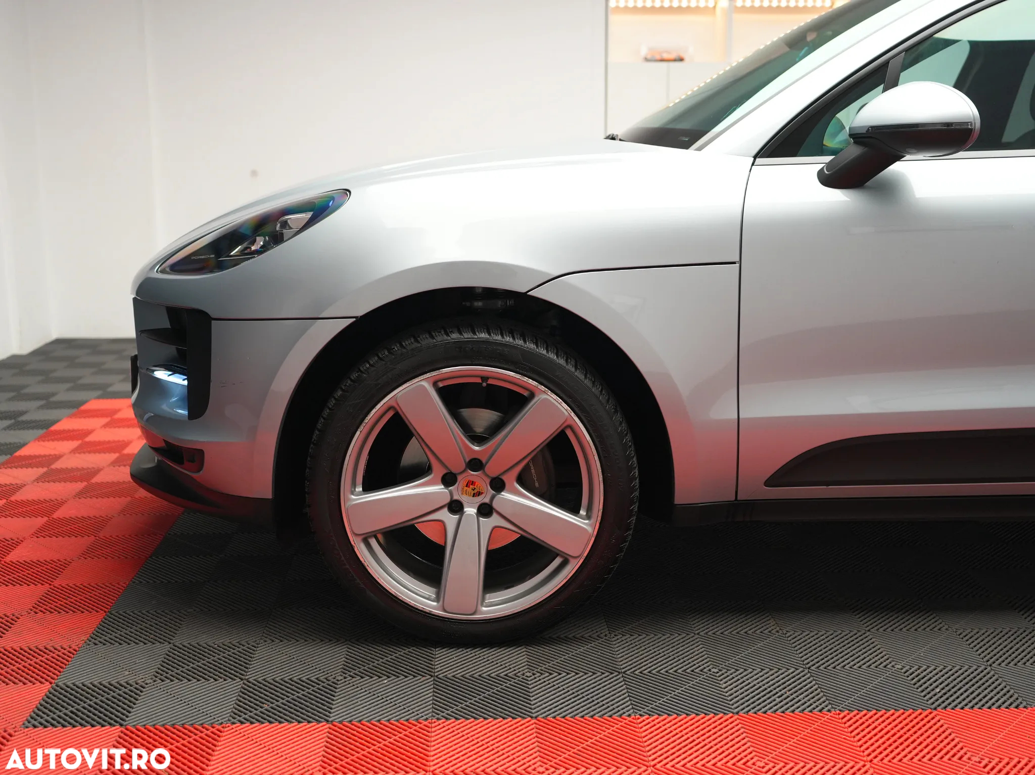 Porsche Macan Standard - 5