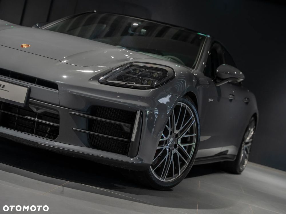 Porsche Panamera 4S E-Hybrid - 13