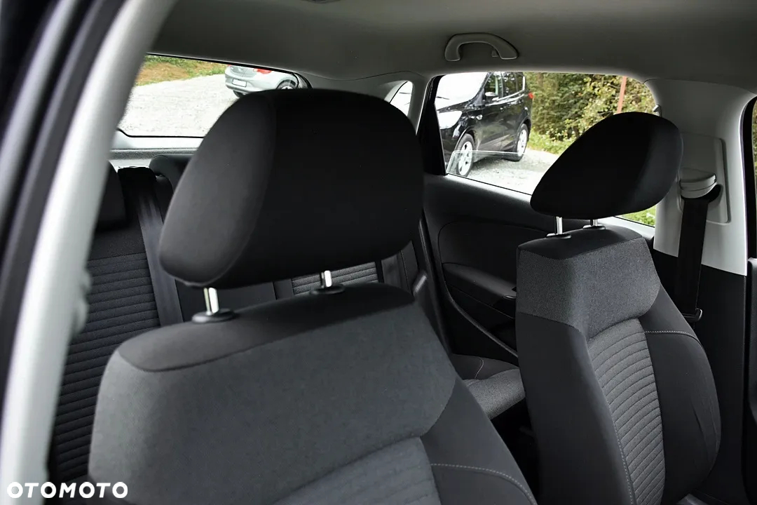 Volkswagen Polo 1.4 MATCH - 30