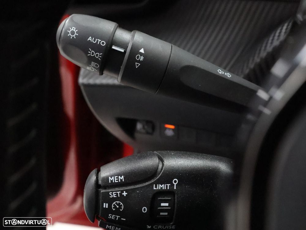 Peugeot 208 1.2 PureTech Active Pack - 16