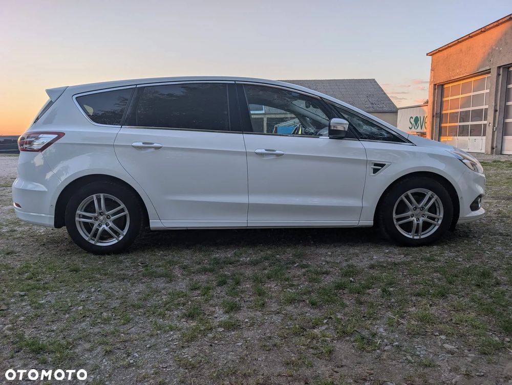 Ford S-Max 2.0 EcoBlue Titanium - 11