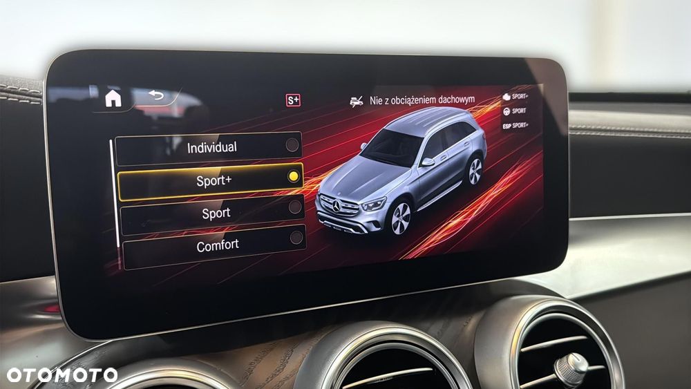 Mercedes-Benz GLC 300 d 4-Matic - 26