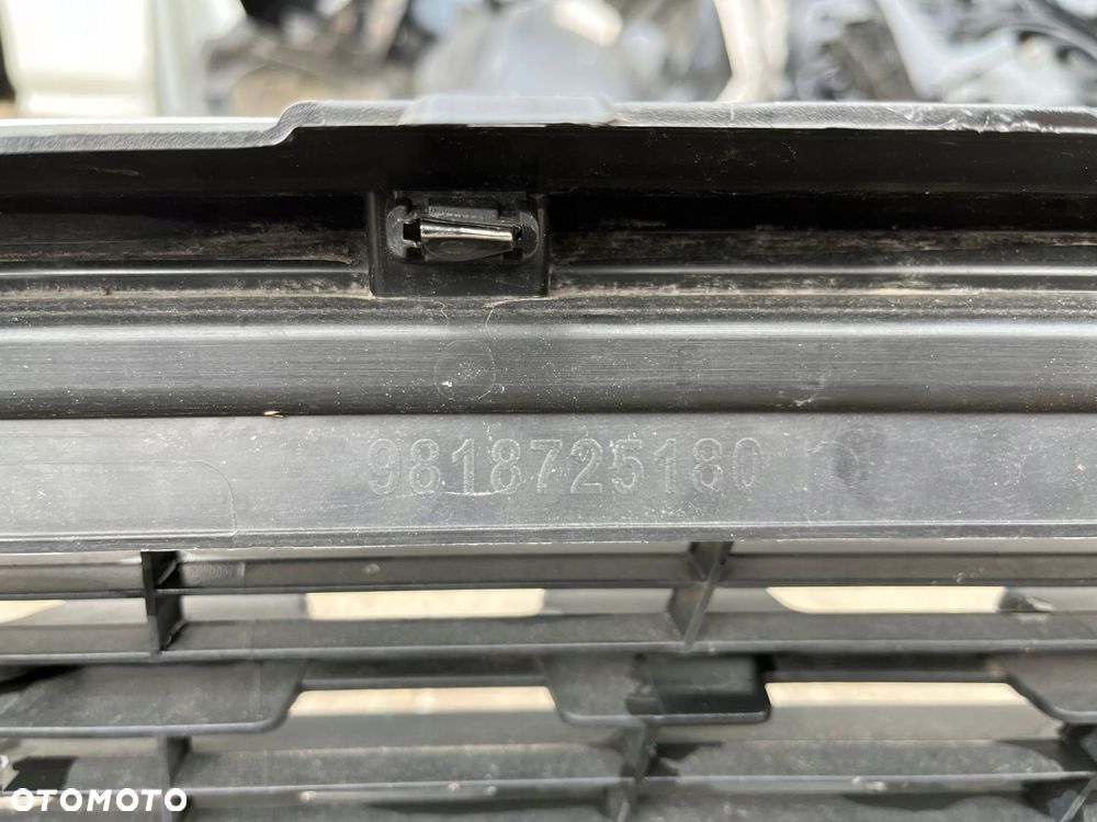 Zderzak przedni PEUGEOT 308 T9 LIFT grill - 9