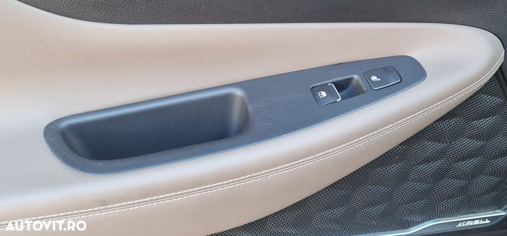 Hyundai Santa Fe blue 2.2 CRDI 4WD Automatik Premium - 10