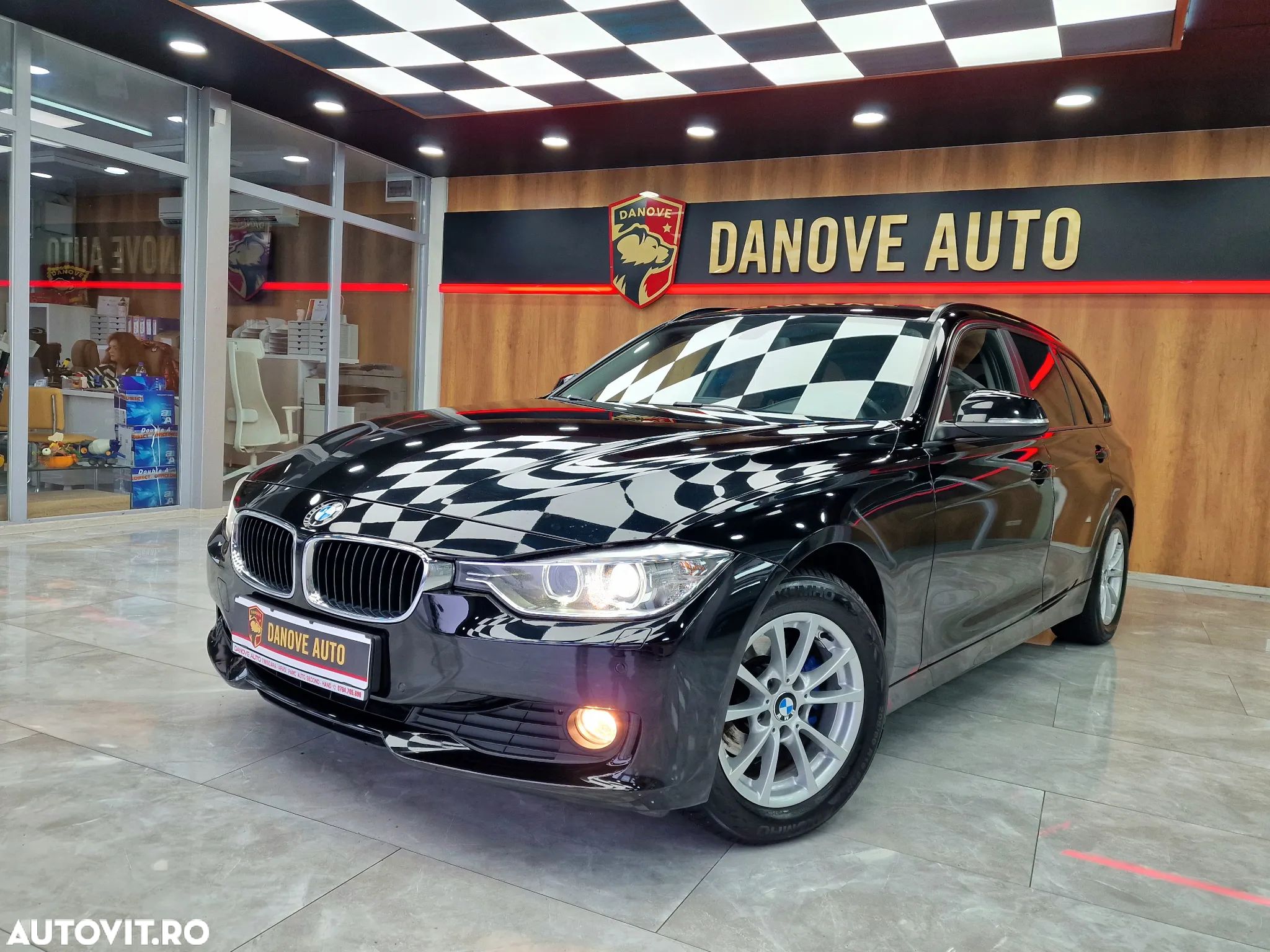 BMW Seria 3 318d - 1
