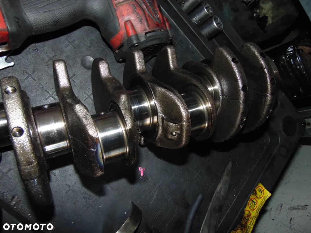 Wał korbowy Golf 2 1,6 D/TD - 2