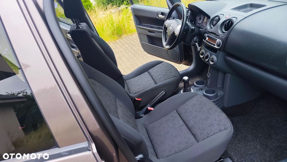 Mitsubishi Colt 1.3 Intense - 15