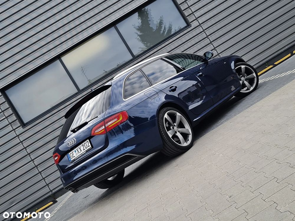 Audi A4 Avant 2.0 TDI DPF S line Sportpaket - 4