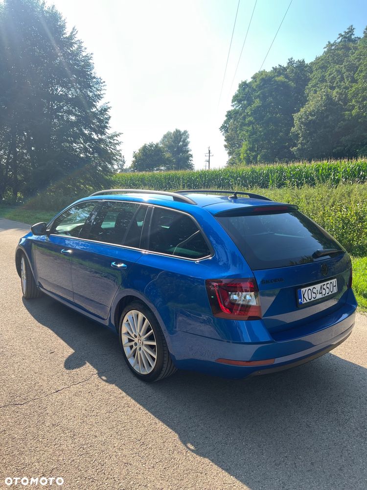 Skoda Octavia 2.0 TDI Sportline DSG - 7