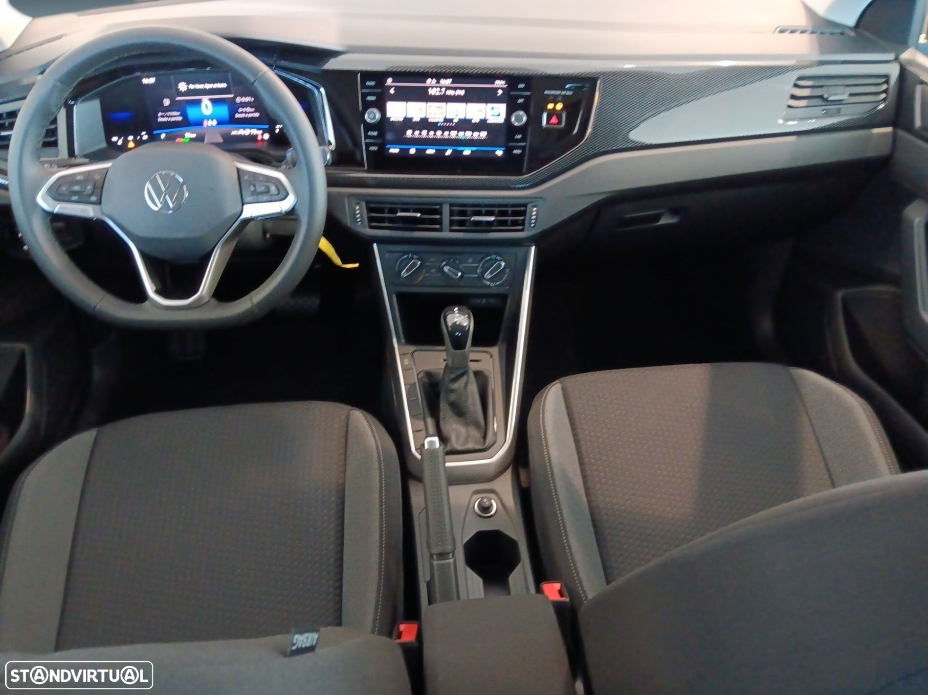 VW Polo 1.0 TSI Urban DSG - 6