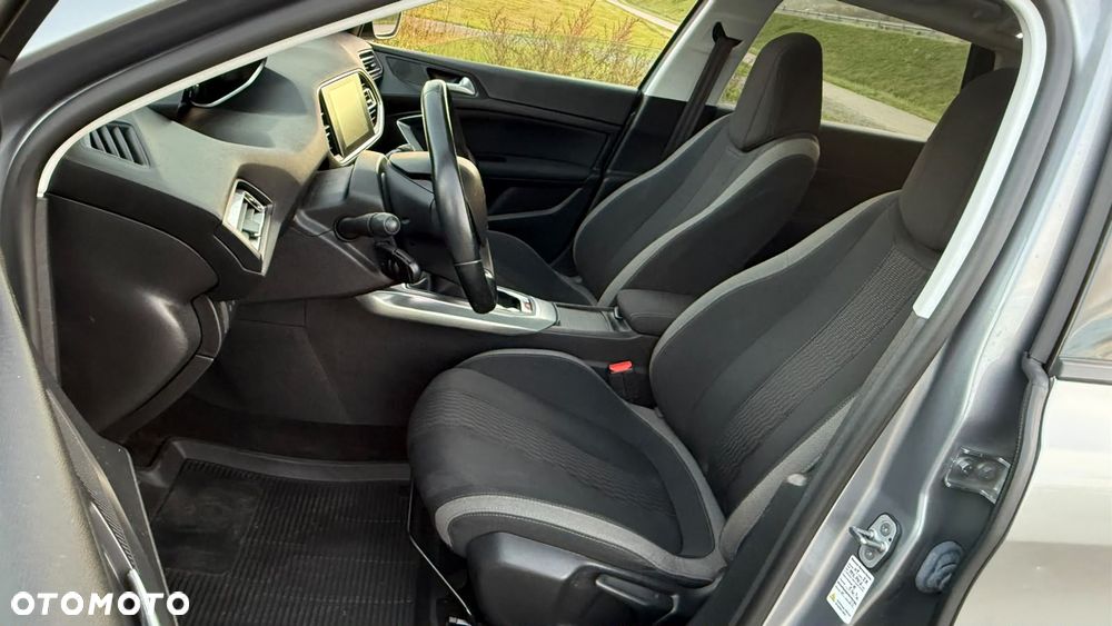 Peugeot 308 - 9