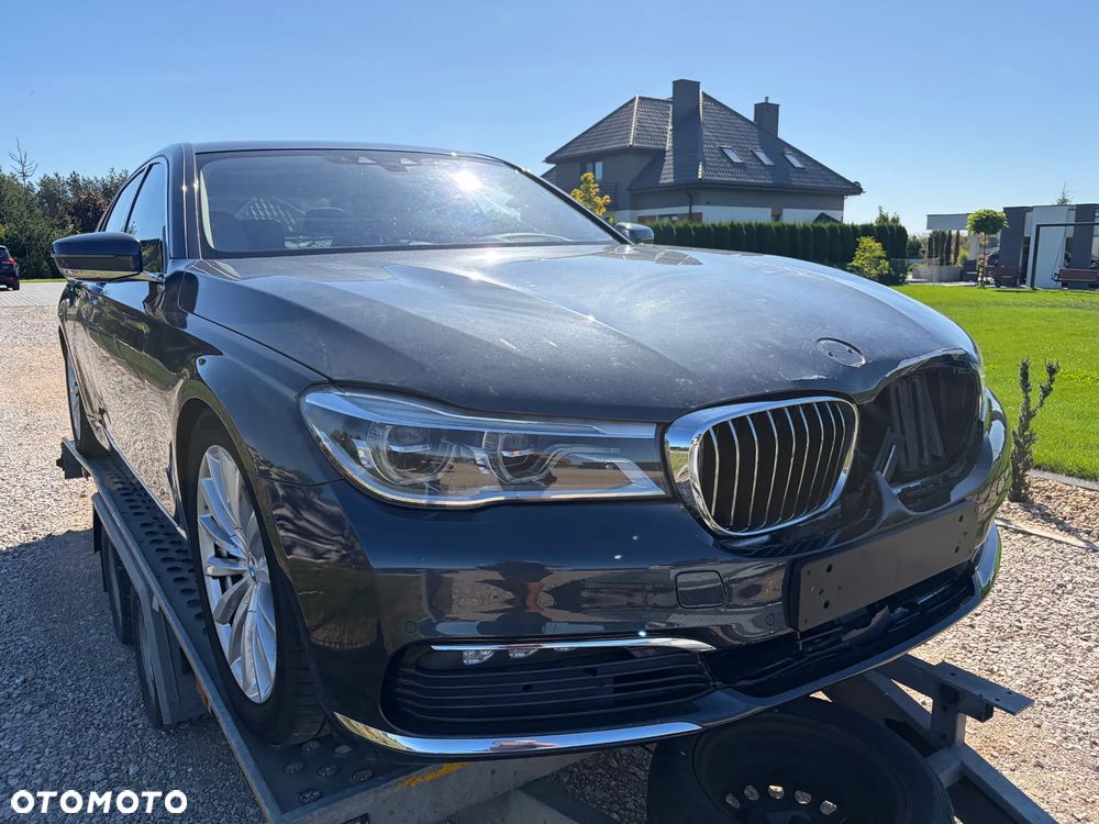 BMW Seria 7 - 1