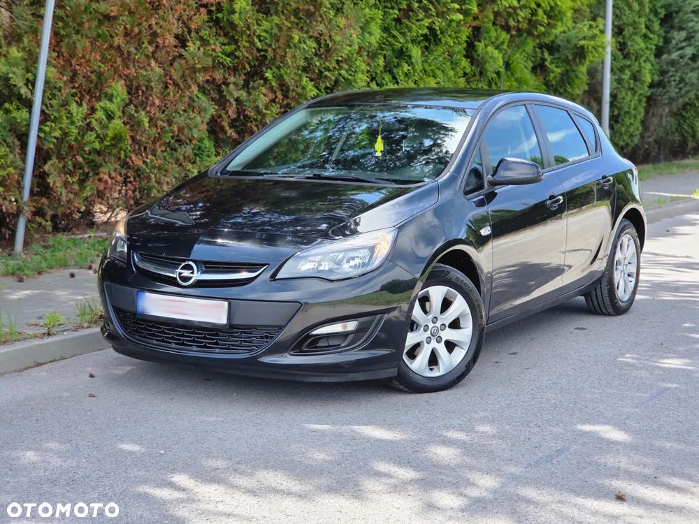 Opel Astra - 1