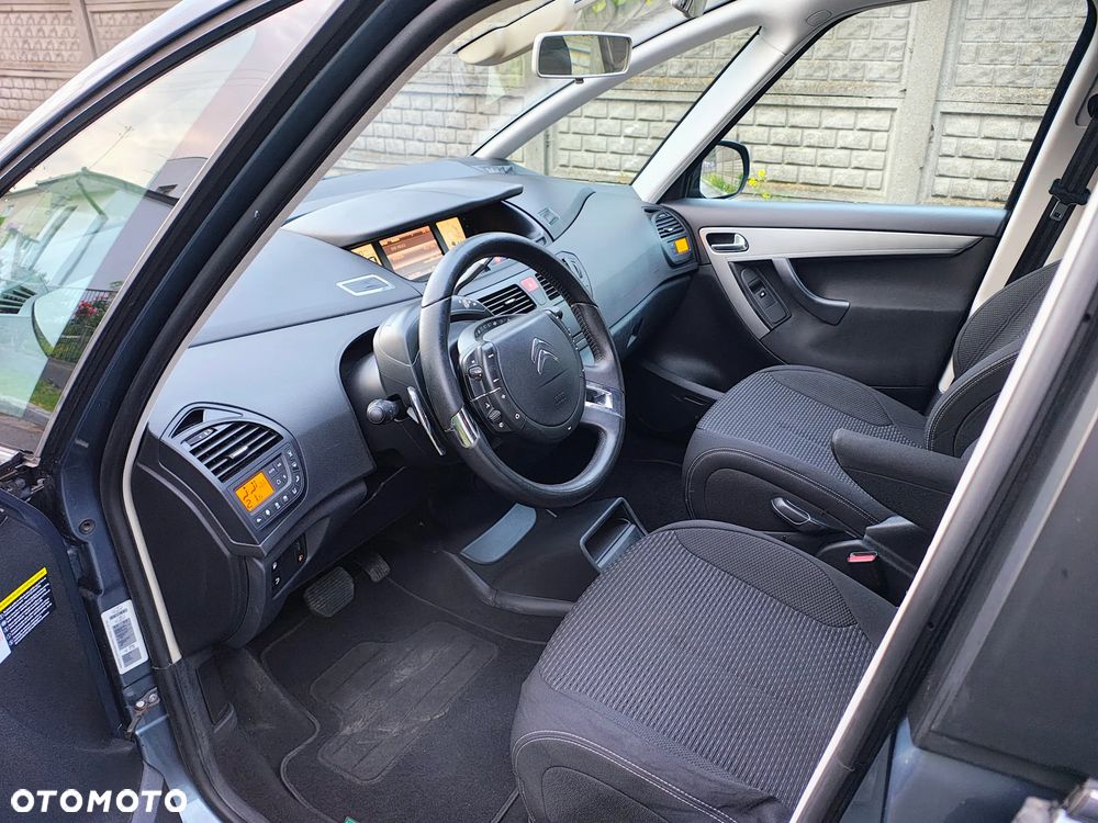Citroën C4 Picasso 2.0 HDi FAP Exclusive - 13