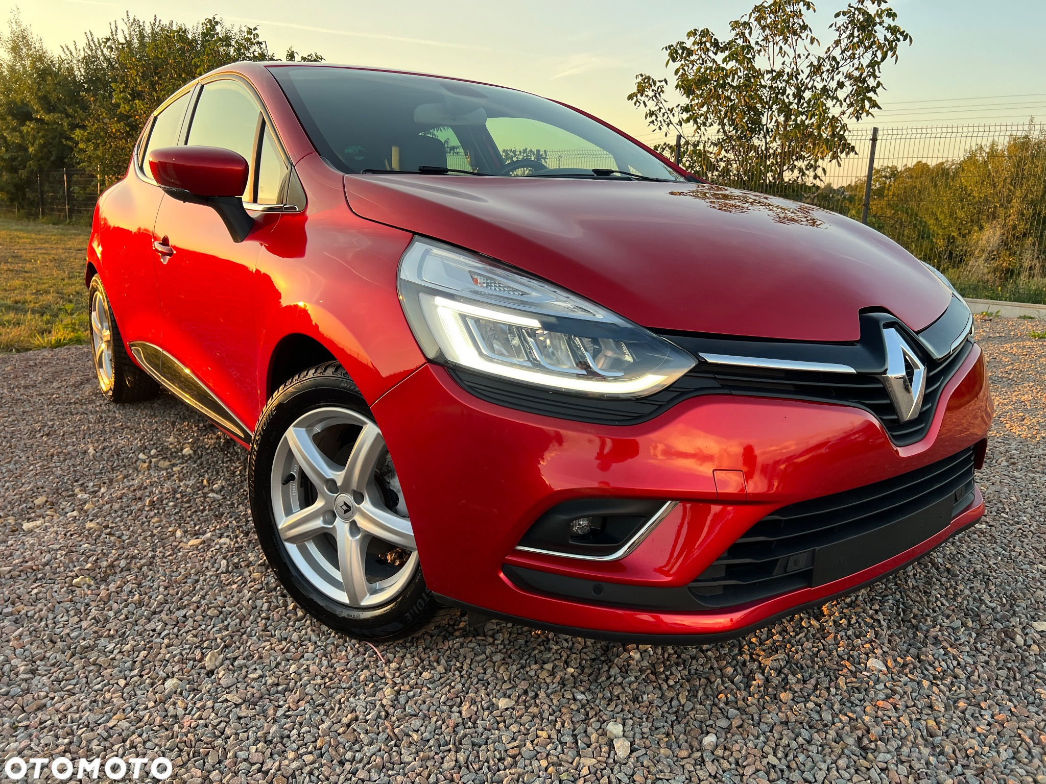 Renault Clio 0.9 Energy TCe Intens - 4