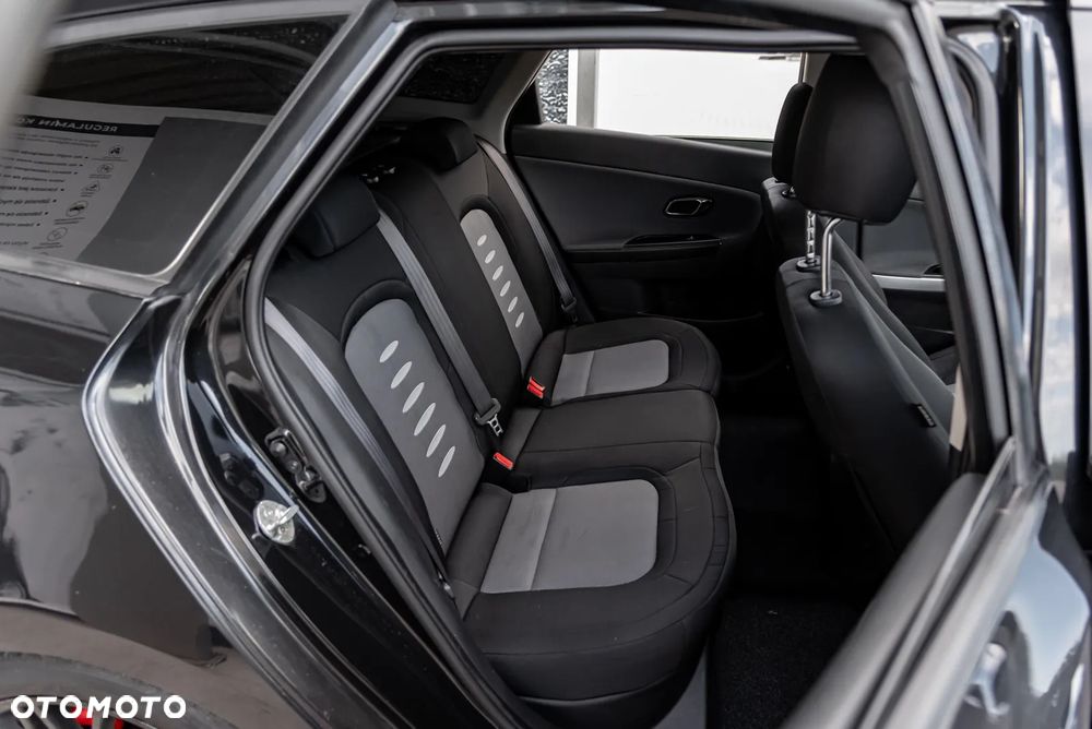 Kia Ceed 1.6 CRDi 128 Platinum Edition - 20