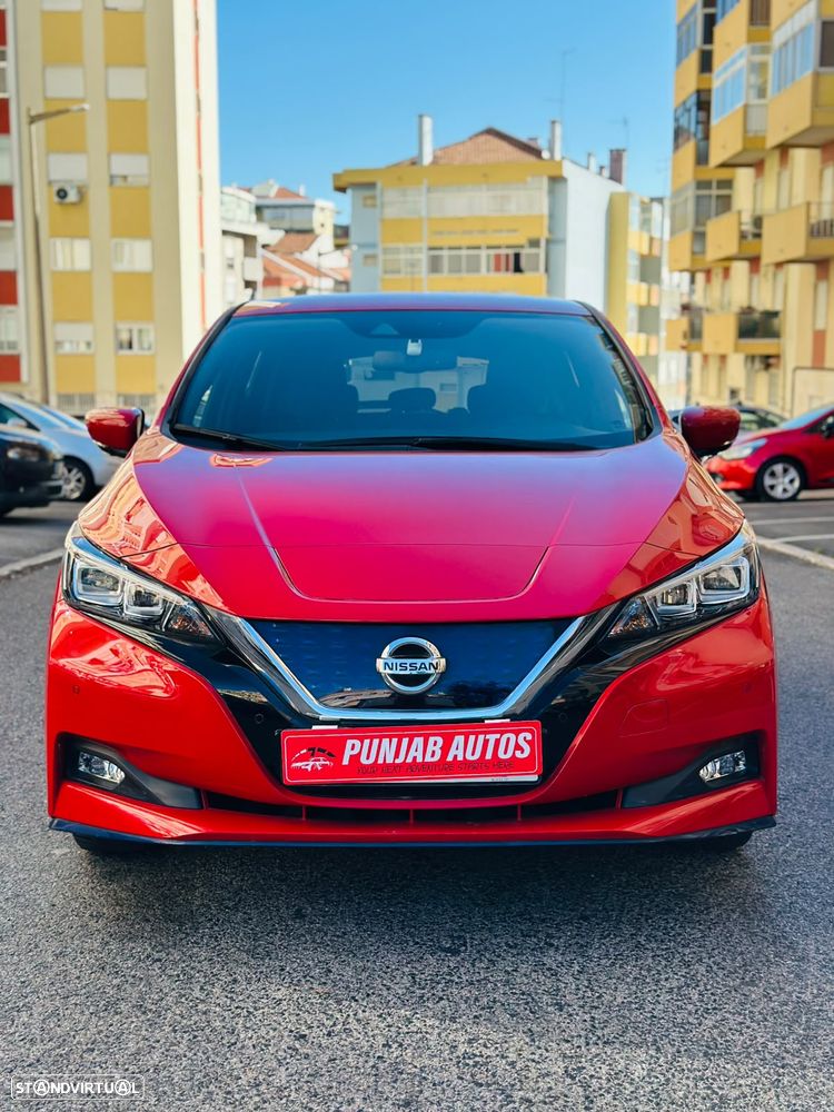 Nissan Leaf 40 kWh 3.ZERO - 1