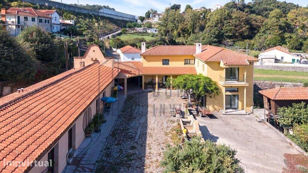 Quinta em Pedroso, Vila Nova de Gaia, com 40 mil metros quadrados. - Grande imagem: 2/60