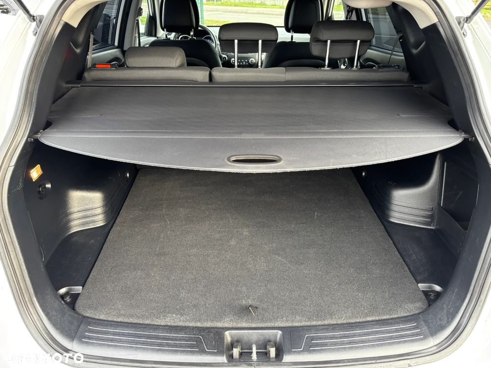 Hyundai ix35 1.6 GDI Classic 2WD - 24