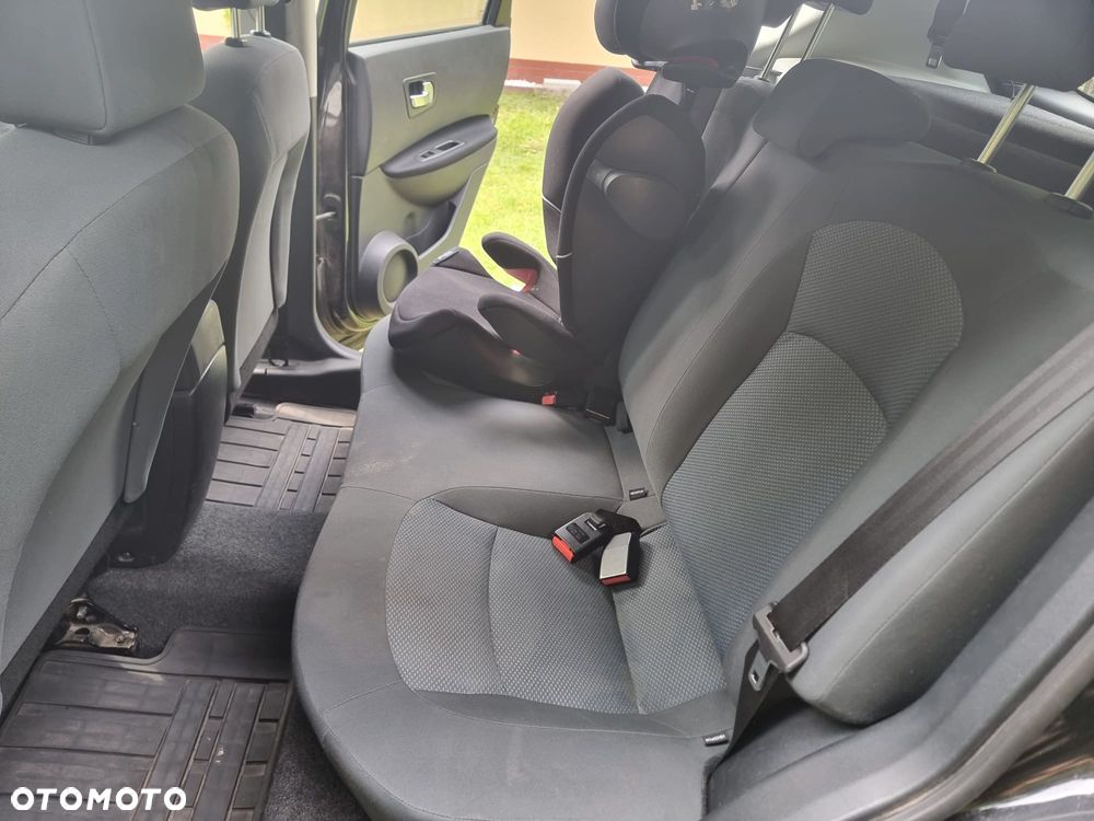 Nissan Qashqai 1.6 Visia - 6