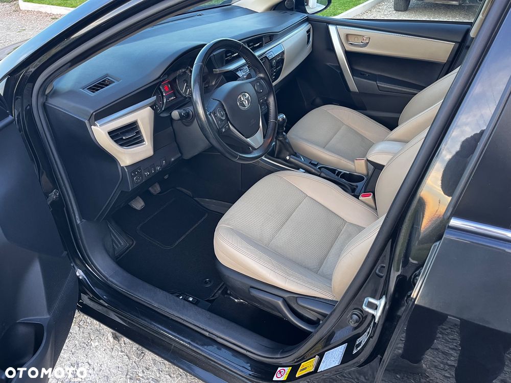 Toyota Corolla 1.6 Prestige - 7