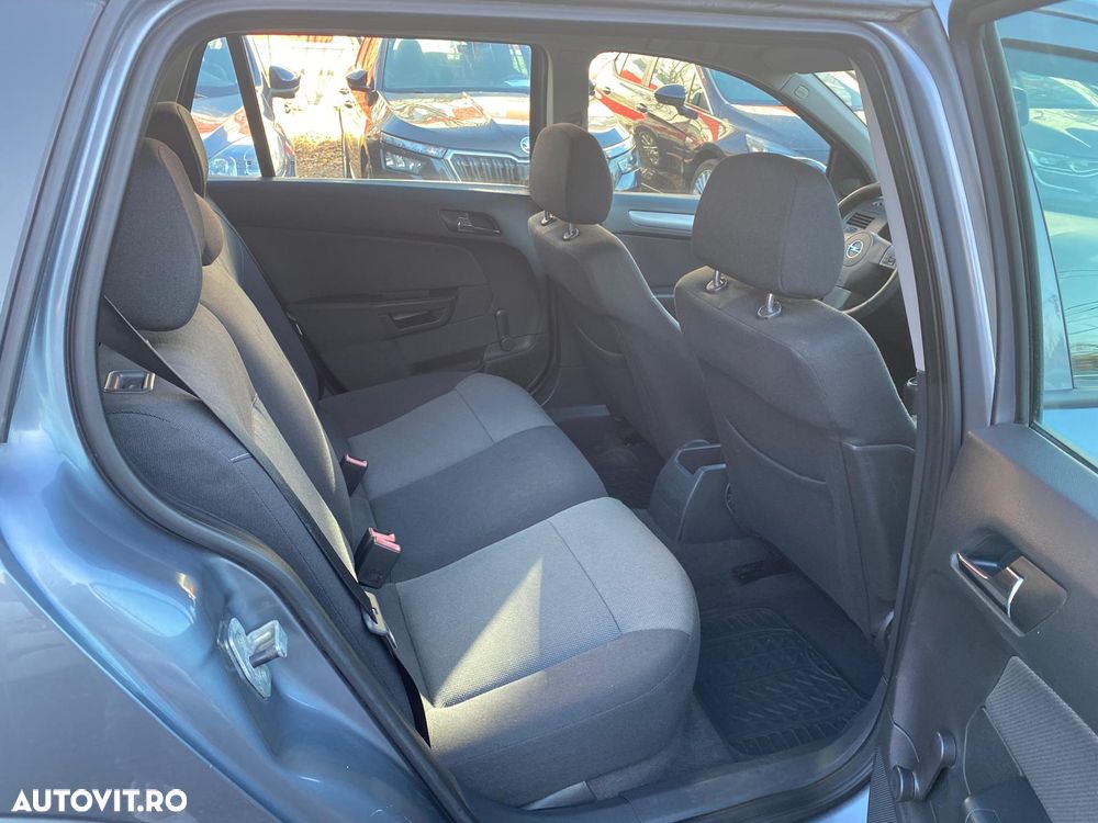 Opel Astra Classic Caravan 1.6i - 6