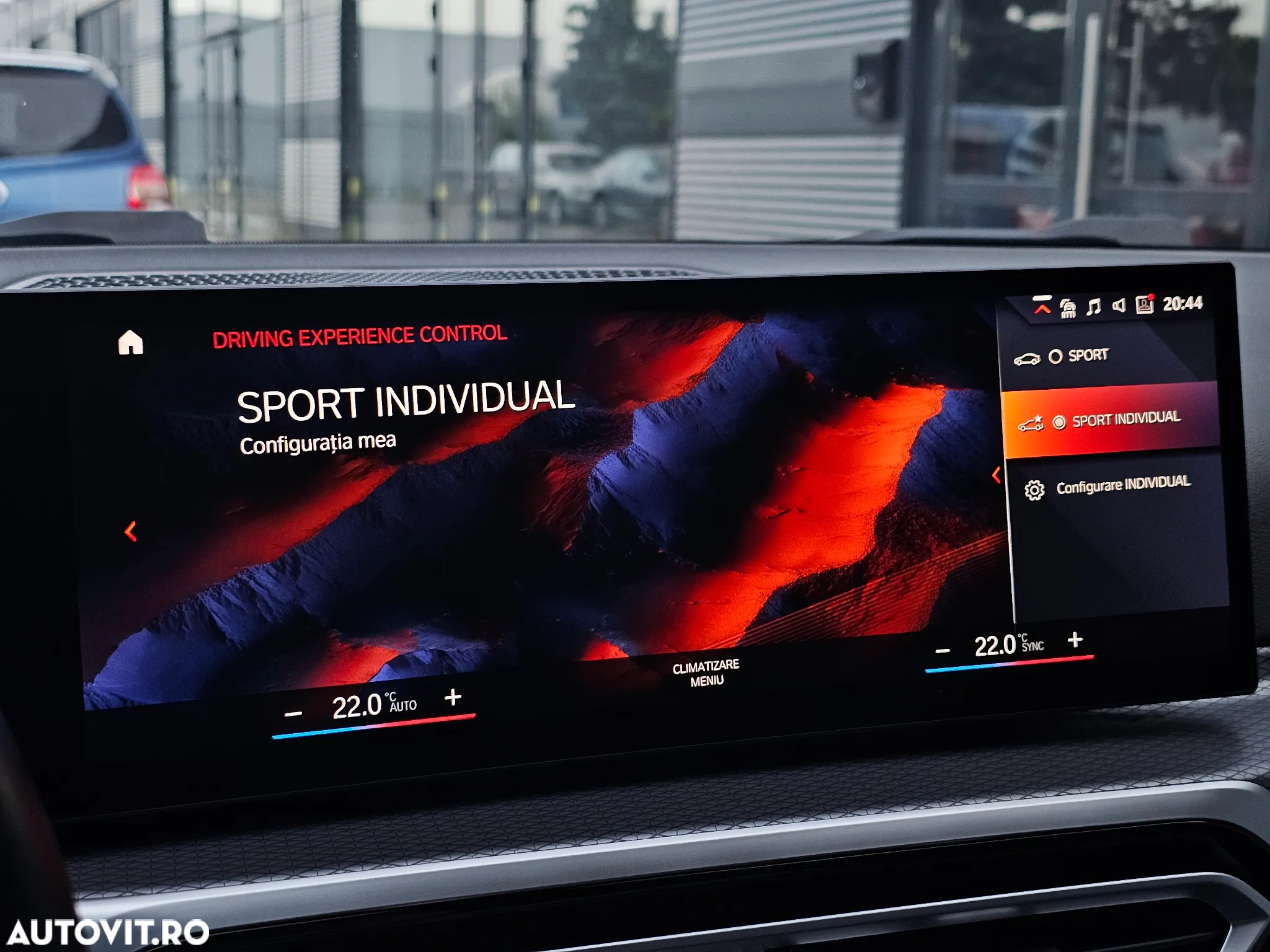 BMW Seria 3 320d xDrive AT MHEV - 28