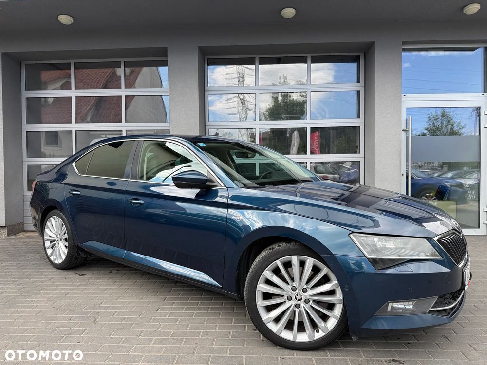 Skoda Superb 2.0 TSI 4x4 L&K DSG - 26