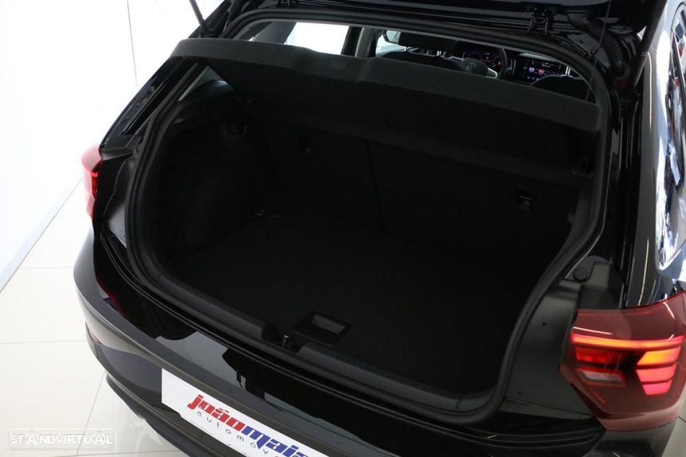 VW Polo 1.0 TSI Urban DSG - 11