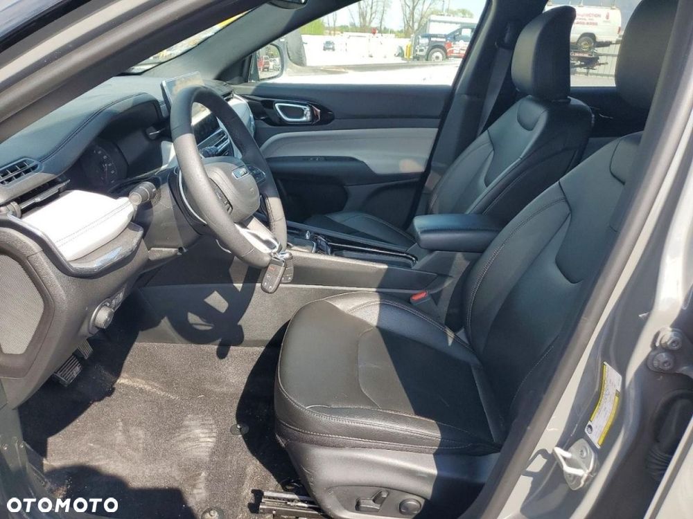 Jeep Compass - 7