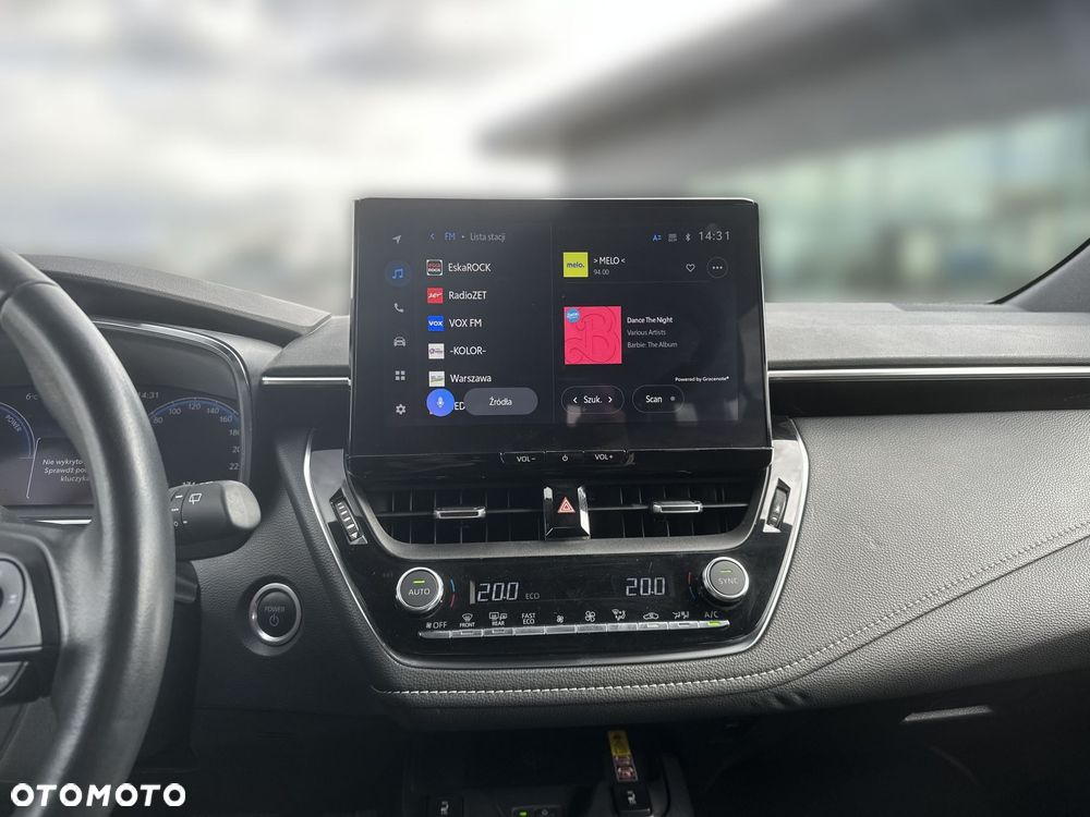 Toyota Corolla 1.8 Hybrid Comfort - 18