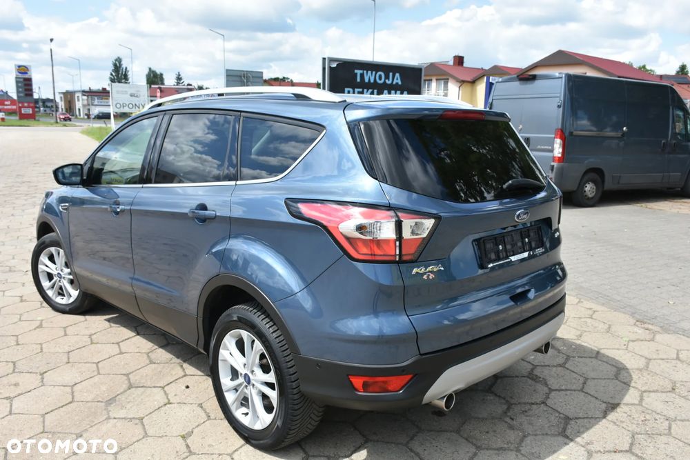Ford Kuga 2.0 TDCi 4WD Titanium - 4