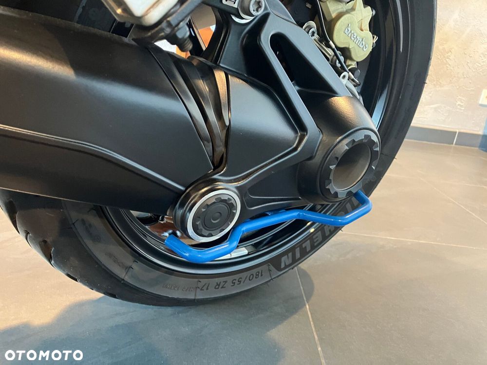 BMW R - 7