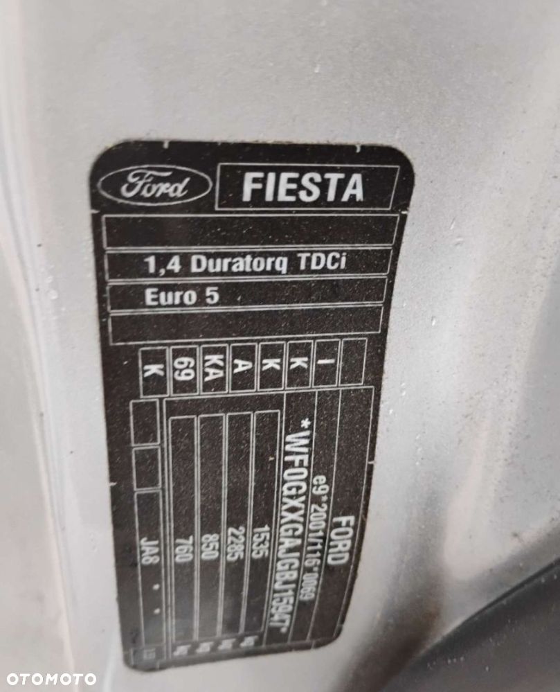Ford Fiesta - 28