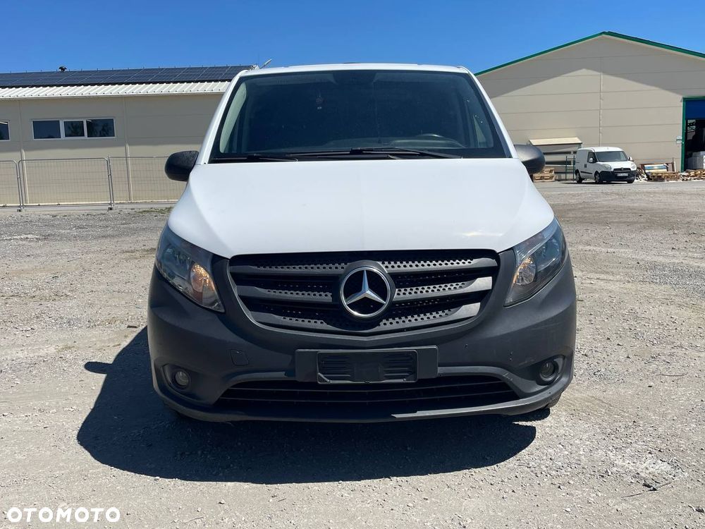 Mercedes-Benz Vito - 2