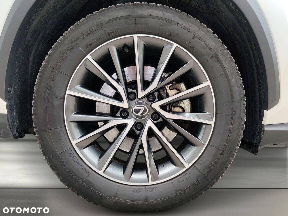 Lexus NX 350h Prestige 2WD - 28