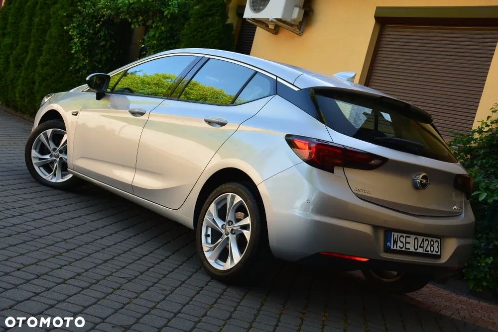 Opel Astra 1.4 T Elite - 18