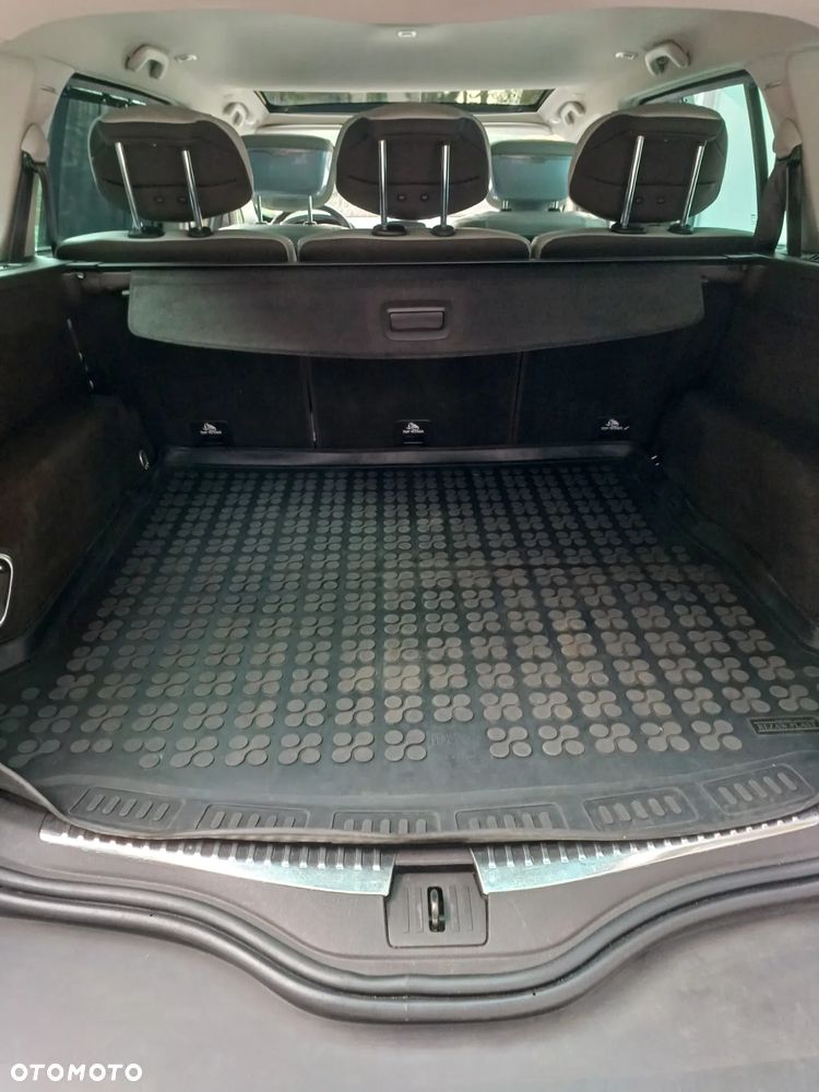 Renault Espace 1.6 dCi Energy Initiale Paris EDC - 14