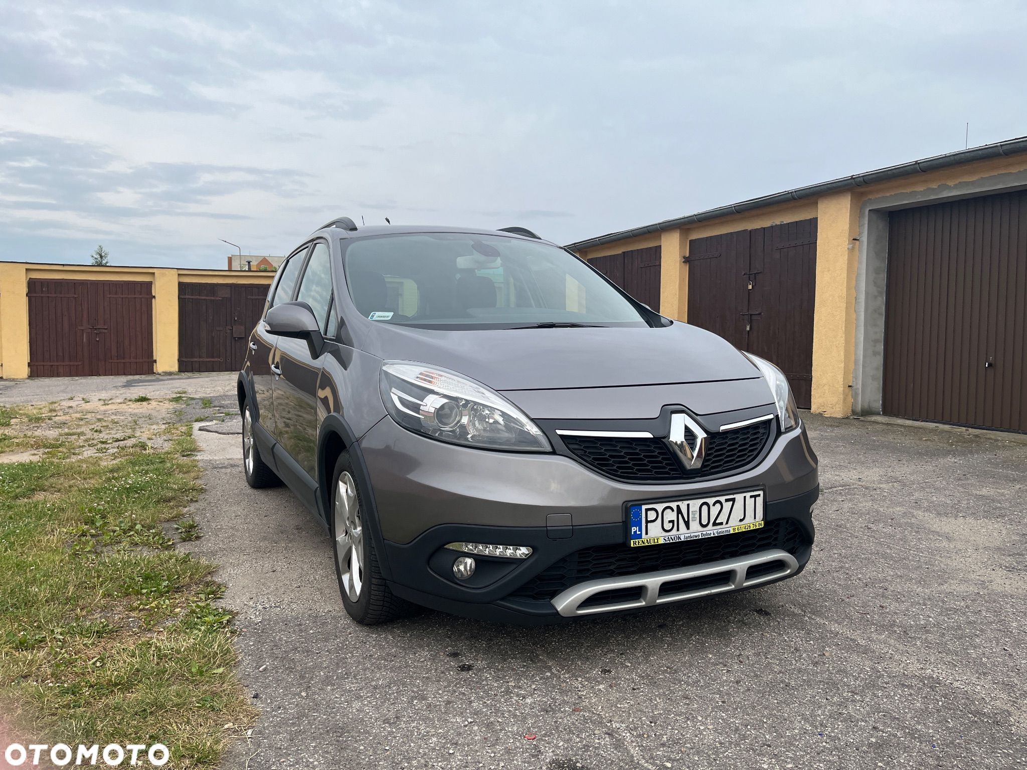 Renault Scenic Xmod 1.5 dCi Life - 1