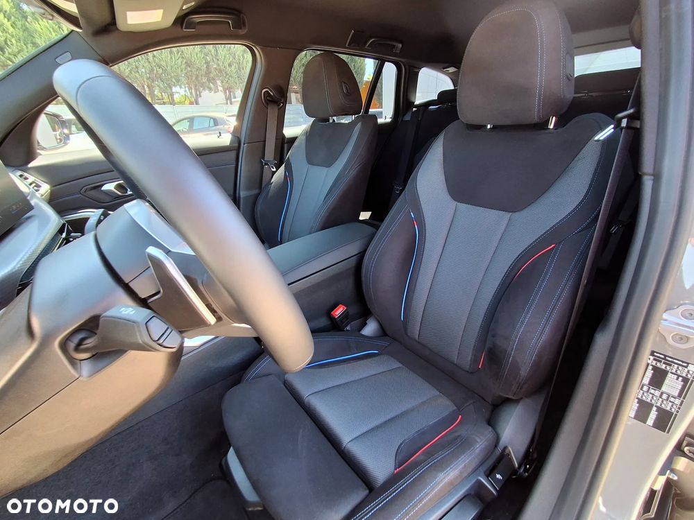 BMW Seria 3 318i M Sport - 22