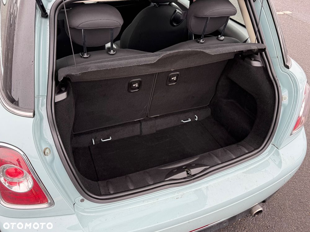 MINI Cooper Standard - 14