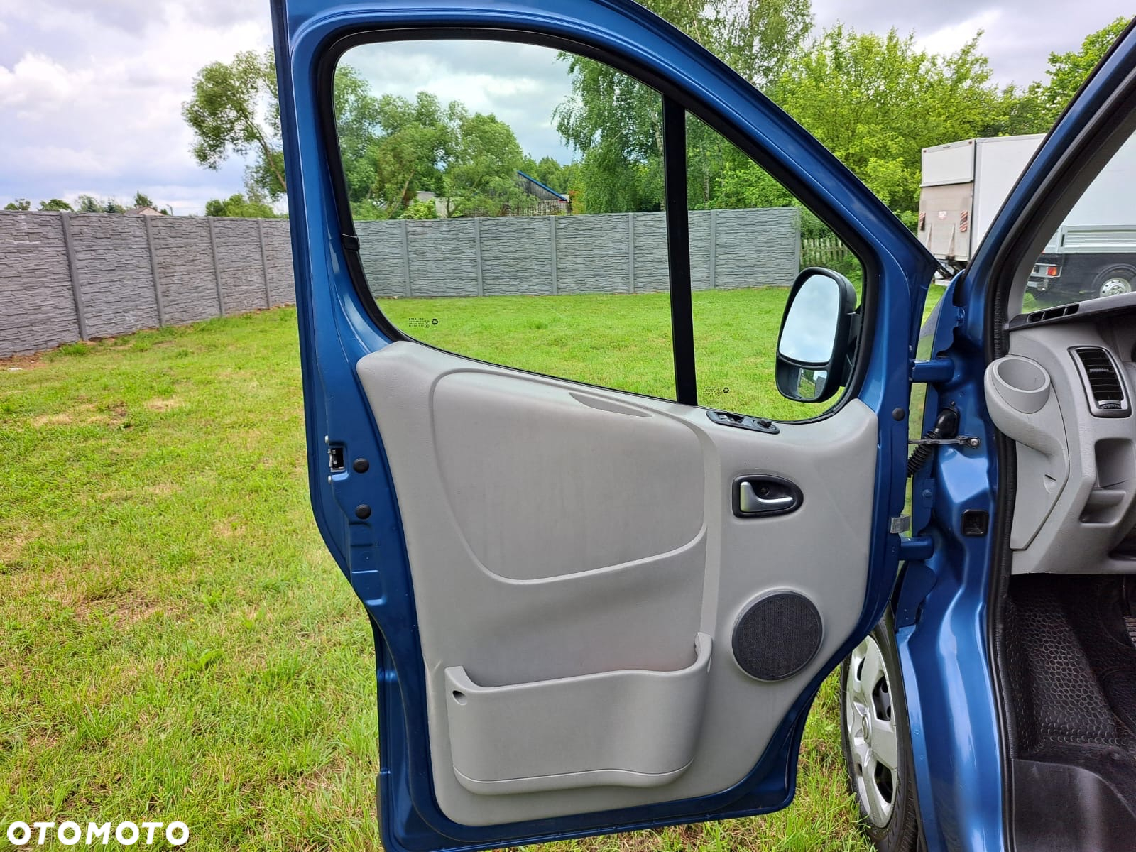 Opel Vivaro - 17